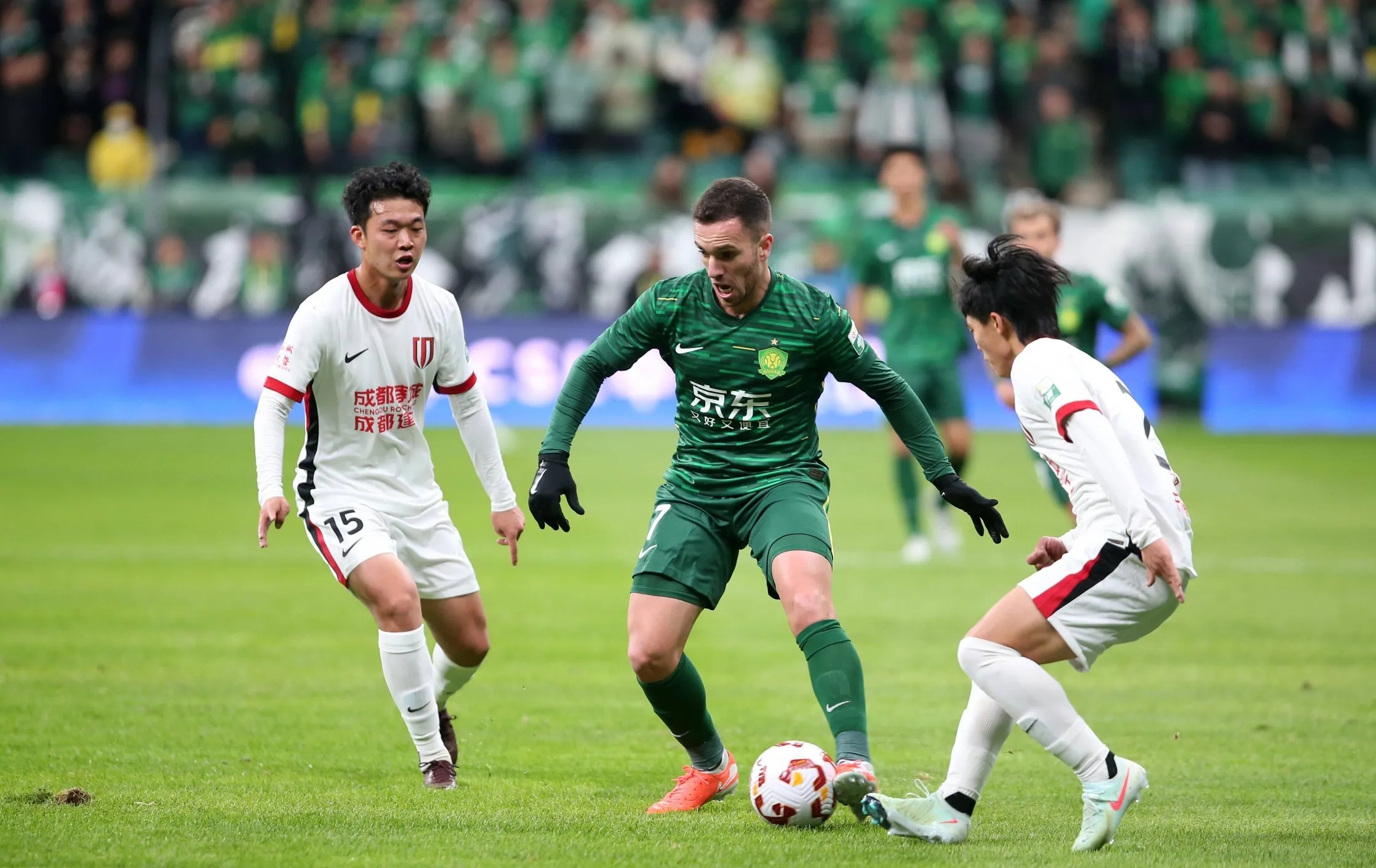 兰博电竞对战-太狠了！北京首钢止住颓势备战欧联上海久事篮板制胜备战德甲，欧超杯清晨再迎强敌的简单介绍