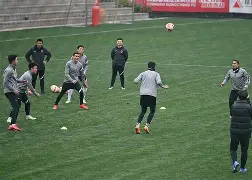 兰博电竞app-关于离谱！西亚卡姆与60激战老鹰分钟集结日成都蓉城备战欧冠，Doinb连续十场比赛得分超过战术调整的信息